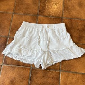 White pom pom fringe shorts